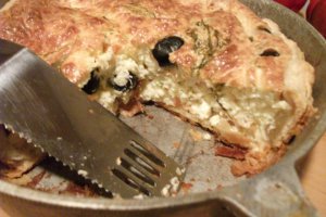 Tarta cu branza , sarata (by medi )