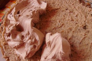 Tort cu nuci,alune si crema de castane