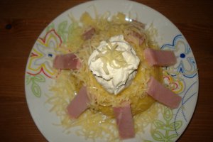 Mamaliguta cu cascaval si sunca