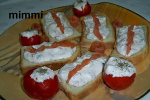 Aperitive cu crema de branza si somon
