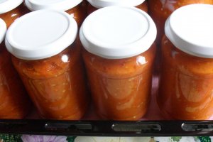 Zacusca gustoasa de vinete cu gogosari copti, ca pe Tarnave