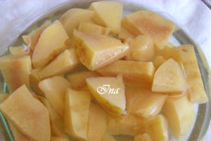Compot de gutui