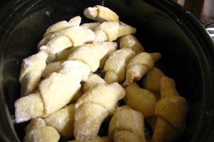Cornulete fragede cu gem