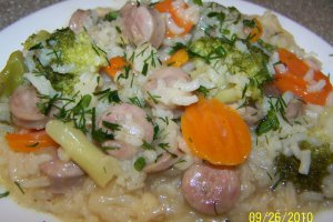 Pilaf cu legume si carnati bio