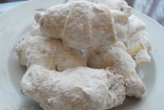 Desert cornulete cu iaurt
