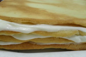 Prajitura cu foi si crema mentolata