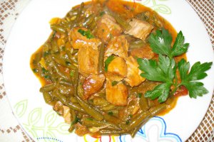 Fasole pastai cu muschi de porc