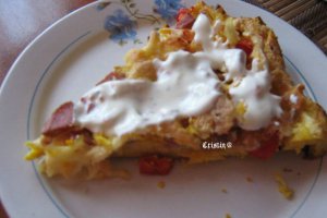 Pizza cu piept  de pui afumat si cascaval