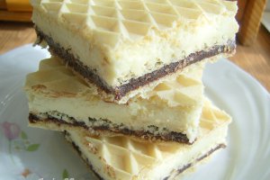Napolitane cu crema de lapte praf si biscuiti