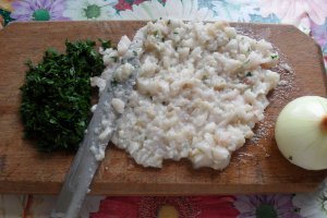 Chisatura sau pasta de slanina, ceapa si patrunjel