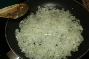 Sarmale din varza proaspata cu carne ,ciuperci si costita afumata