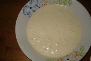 Fulgi de porumb in ciocolata cu spuma de banane