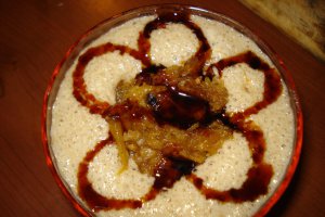 Fulgi de porumb in ciocolata cu spuma de banane