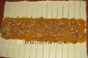 Strudel rapid cu dovleac si nuca