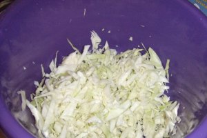 Varza calita cu carnita de la borcan