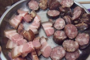 Varza calita cu carnita de la borcan