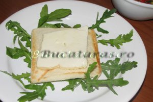 Salsa cu avocado, rosii si ardei