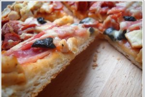 Pizza speciala