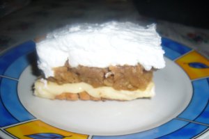 Prajitura cu mere, budinca si frisca