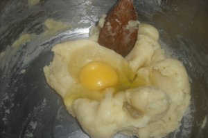 Profiterol