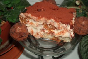 Tiramisu reţeta cu frisca