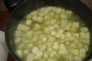 Ciorba de pui a la grec