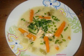 Ciorba de pui a la grec