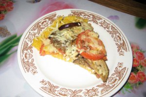 Pizza din mălai cu vinete
