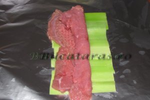 Rulouri de vitel cu praz si vinete