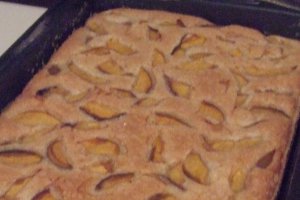 Tarta cu piersici