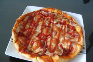 Pizza  pufoasa si aromata