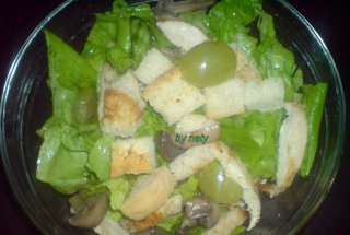Salata de pui cu struguri
