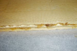 Napolitane cu crema caramel