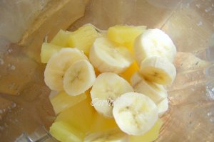 Smoothie cu ananas