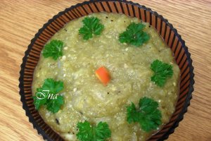 Salata de gogonele verzi
