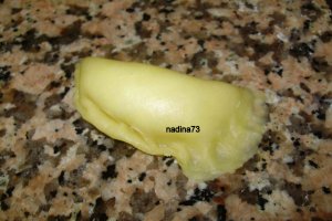 Cornulete fragede cu nuca