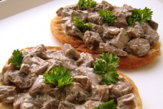 Tartine cu ciuperci