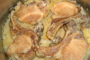 Cotlet de porc cu varza murata