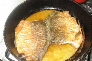 Marinata de peste cu legume sote