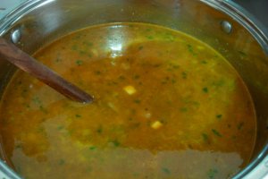 Ciorba de varza dulce, cu afumatura, reteta traditionala pentru o masa delicioasa si satioasa