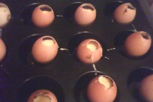 Mini checulete in coji de oua