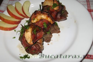 Ficatei inveliti in bacon