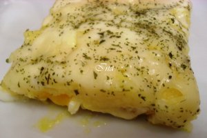Branza de burduf cu ou si mamaliguta
