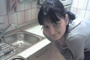 Tarta cu dulceata si nuci