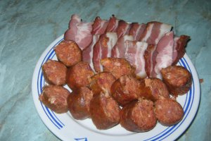 Mancare de cartofi cu carne de porc