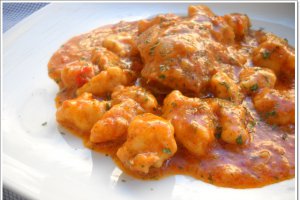 Papricas de pui cu galuste de faina - reteta traditionala de familie