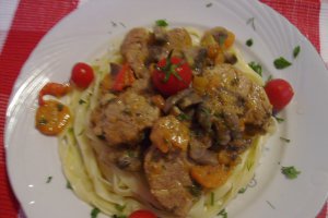Muschiulet de porc cu ciuperci
