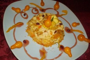 Salata de pui cu morcovi, telina si mar