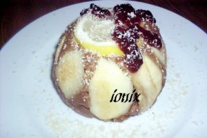 Griş cu lapte caramel şi fructe