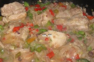 Gulas cu carne de porc